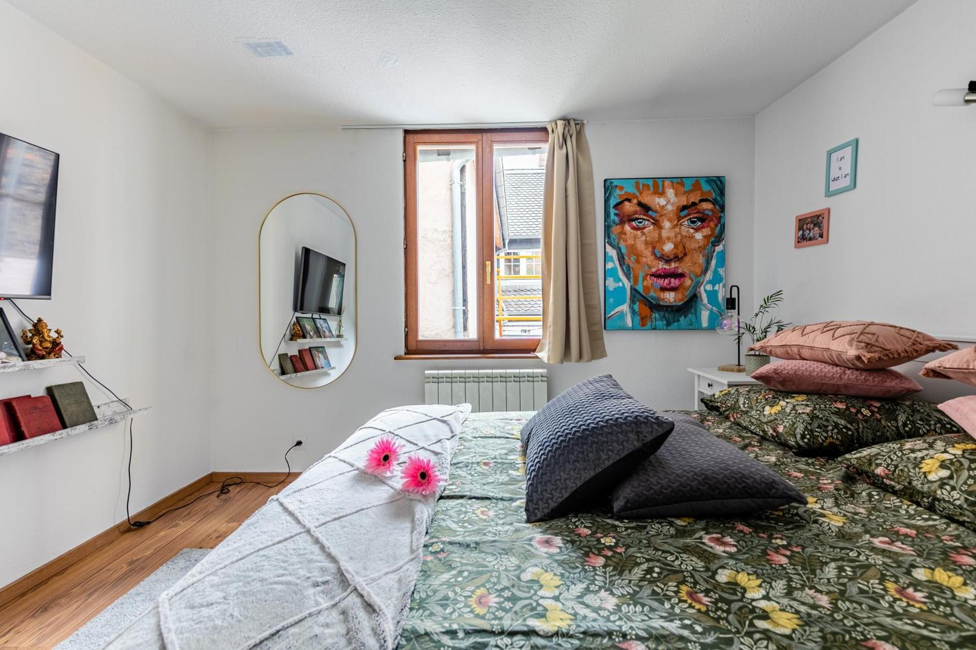 Apartment * Loft 3 Pieces/calme, Equipe @ Centre
